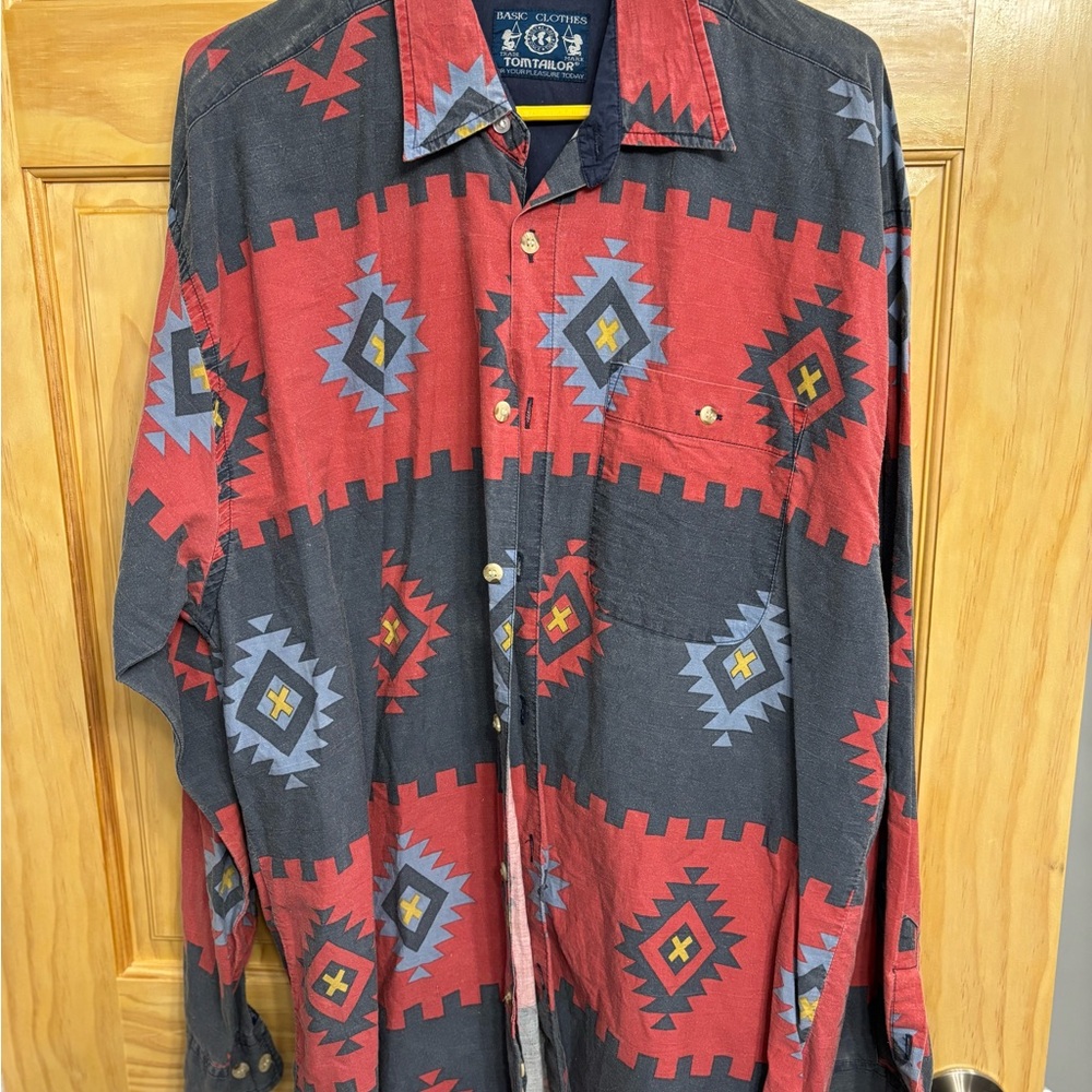 Vintage Tom Tailor Geometric Pattern Shirt in Red and Black